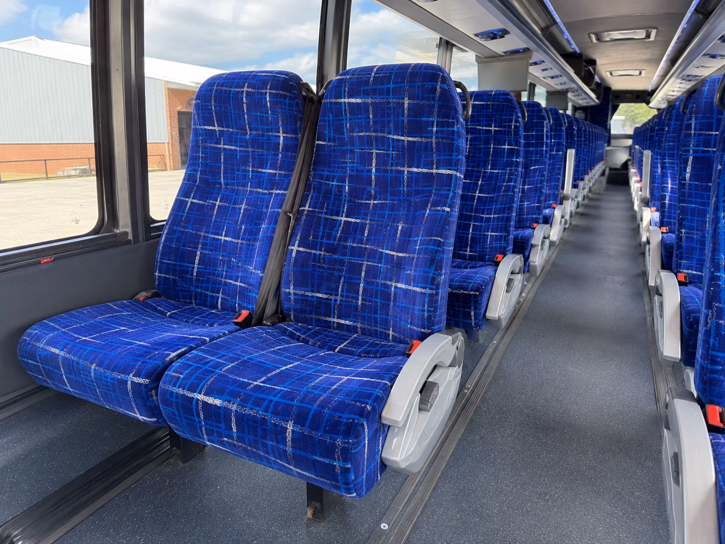 how the type of bus changes the price in pawtucket rhode island